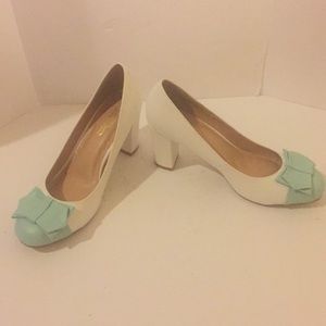 Brand NEW heels with bow detail. Must have!